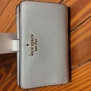 Kate Spade Leila medium compact bifold wallet